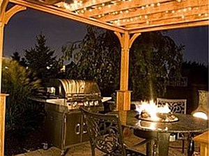 Outdoor Lighting: Enjoy you Outdoor Living Scape in the Evening